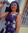 Dating Woman Cameroon to Yaoundé : Mireille, 42 years